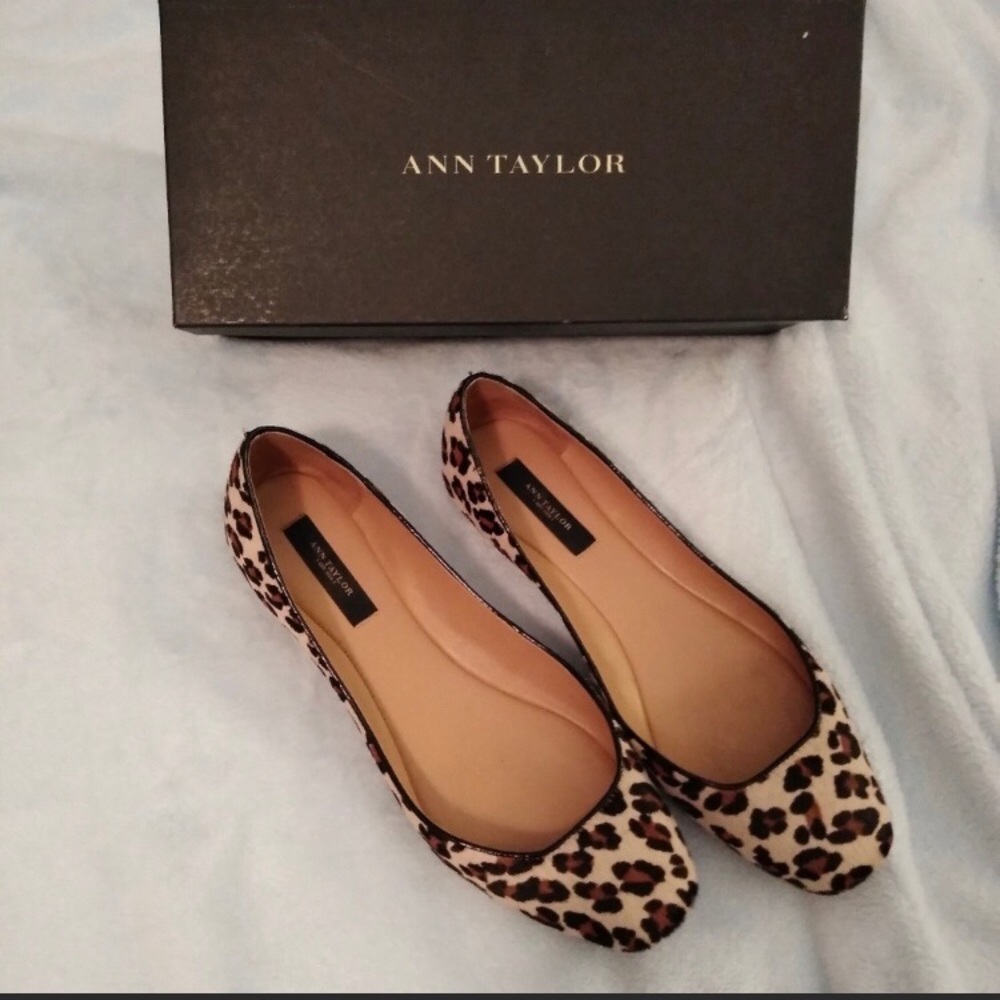Ann Taylor flats size 8 1/2